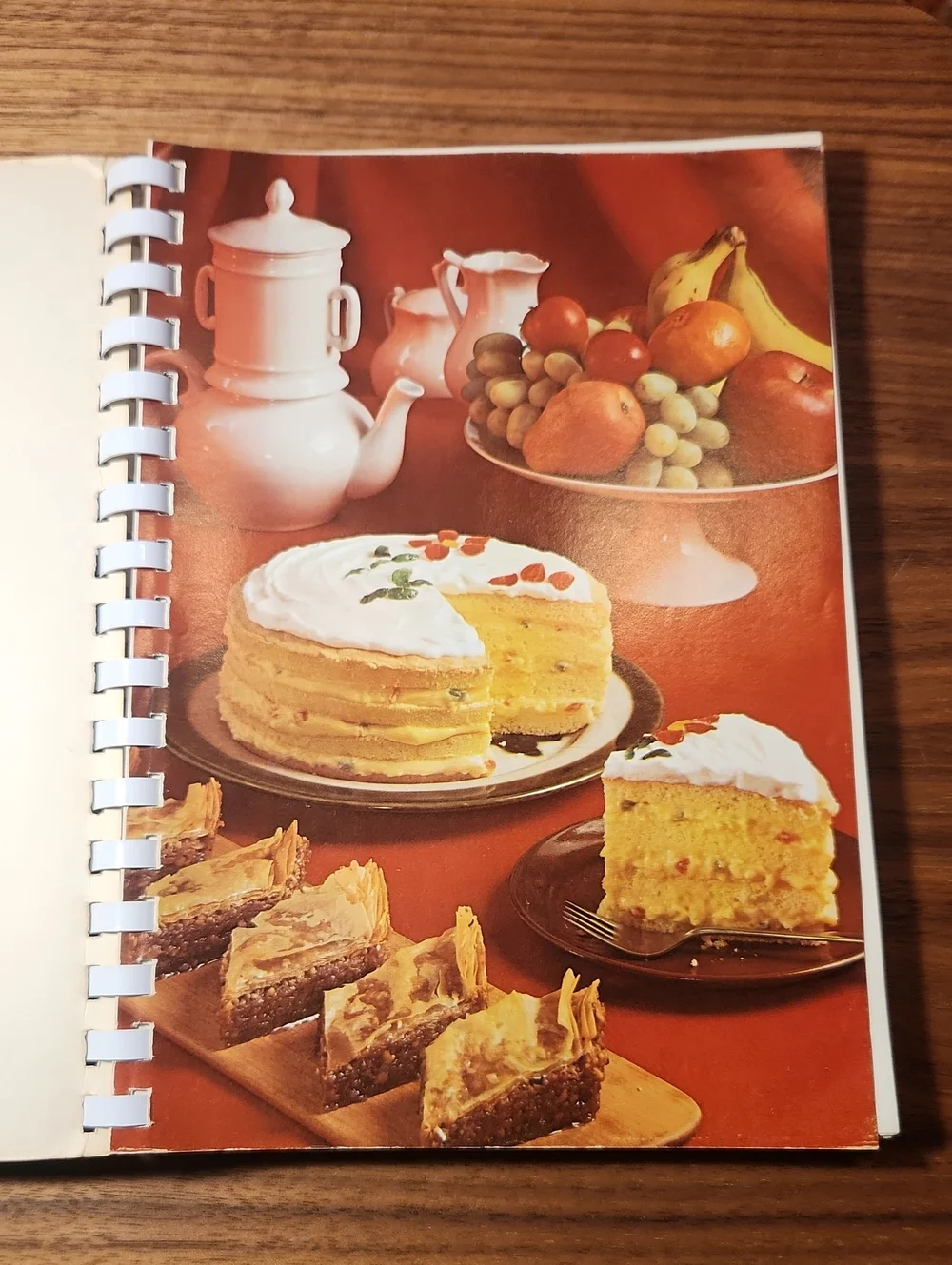 1978 Recipes From the World Beta Sigma Phi Vintage International